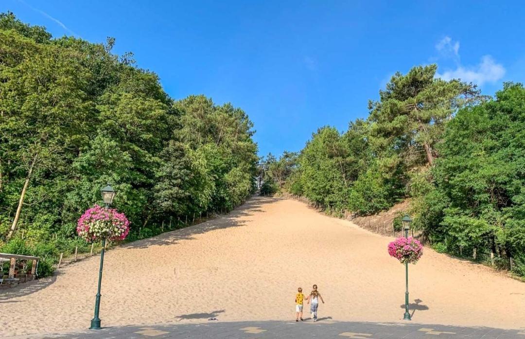 Huisje Finn, Met Grote Tuin En Veel Privacy Dirkshorn Bagian luar foto